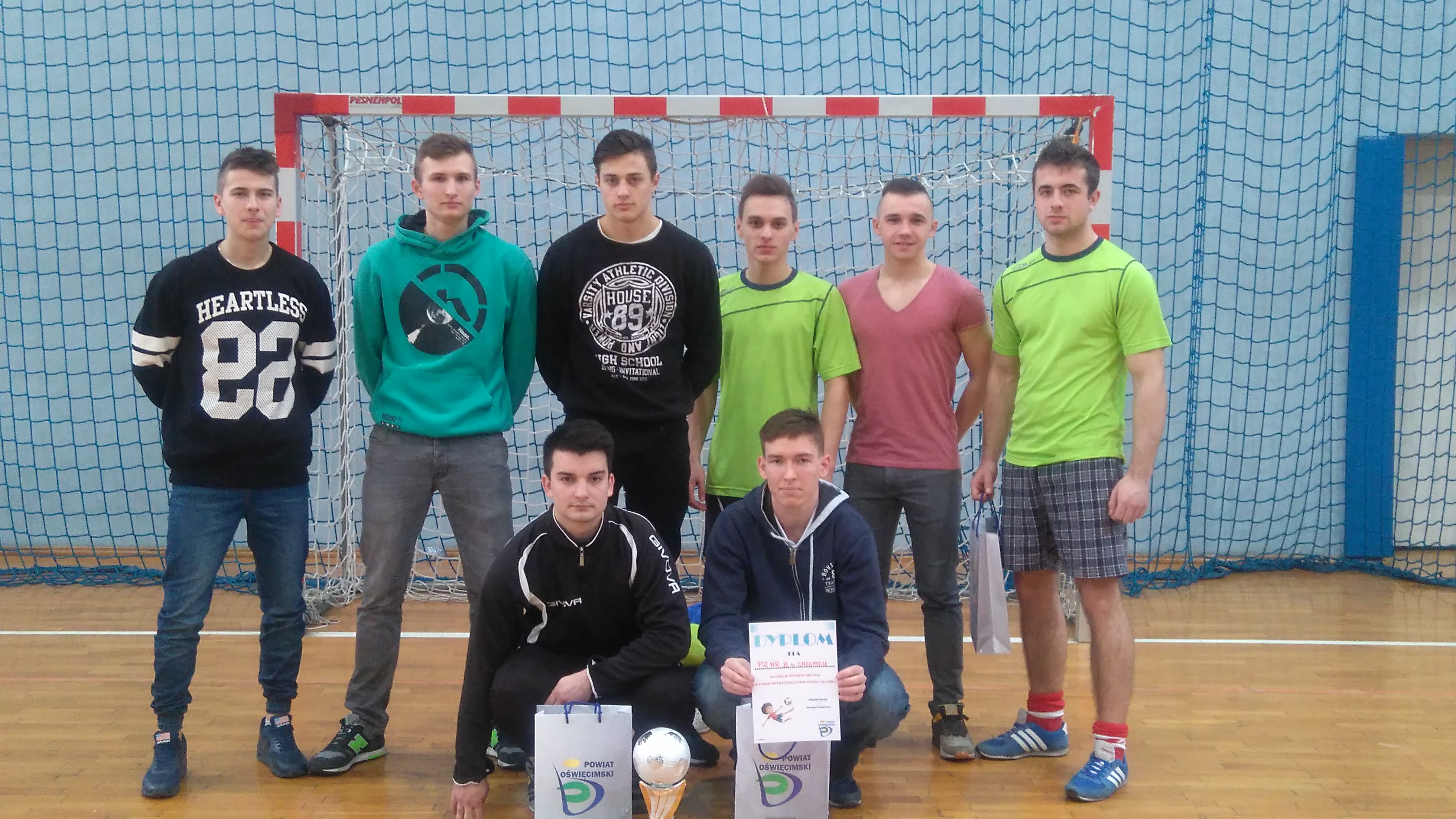 2016.03.08.pilkarze