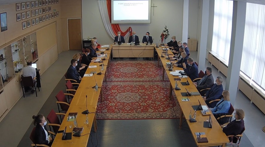 Sesja Rady Miejskiej w Chełmku podczas której uchwalono między innymi budżet Gminy Chełmek na 2022 rok