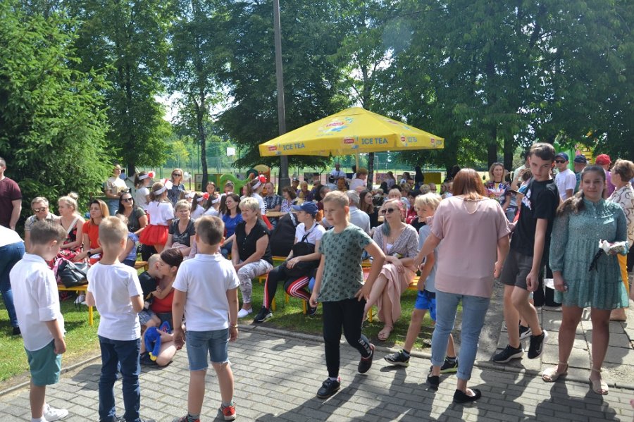 Dzień Rodziny w Samorządowym Zespole Szkół w Bobrku.
