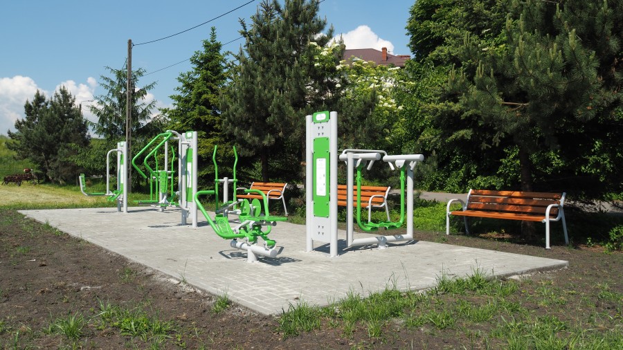 Wybudowana siłownia na świeżym powietrzu w strefie sportowo-rekreacyjnej przy ul. Rzecznej w Gorzowie.