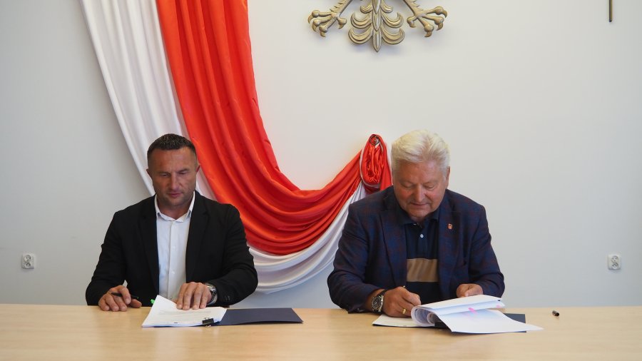 Umowa podpisanie 1